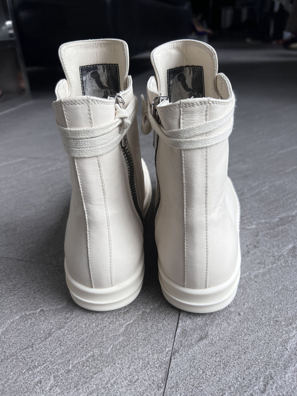 Rick Owens Mainline Leather High Sneakers Milk EU40