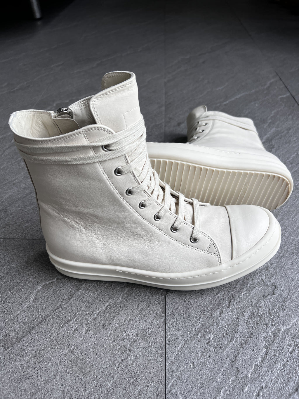 Rick Owens Mainline Leather High Sneakers Milk EU40