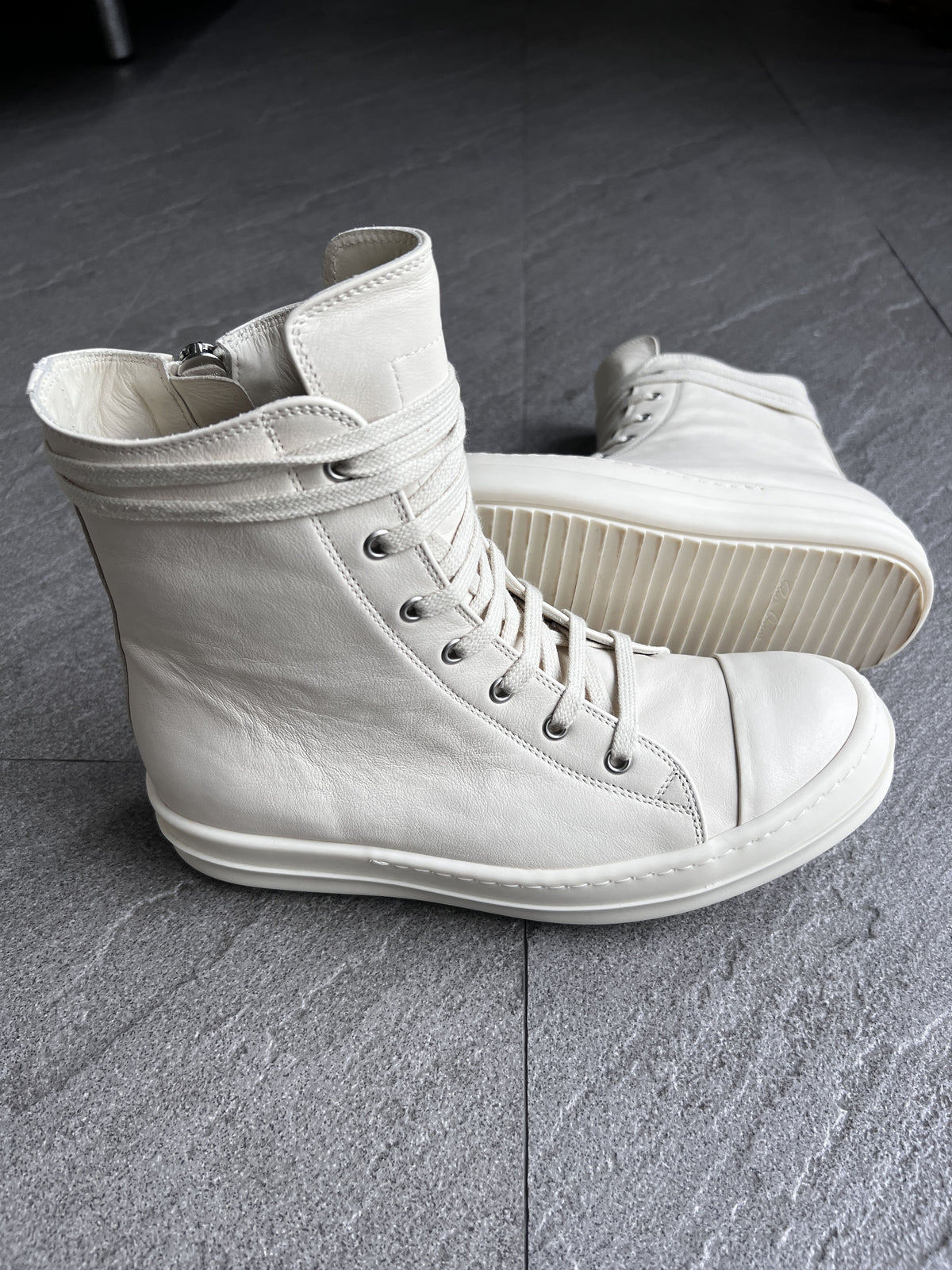 Rick Owens Mainline Leather High Sneakers Milk EU40