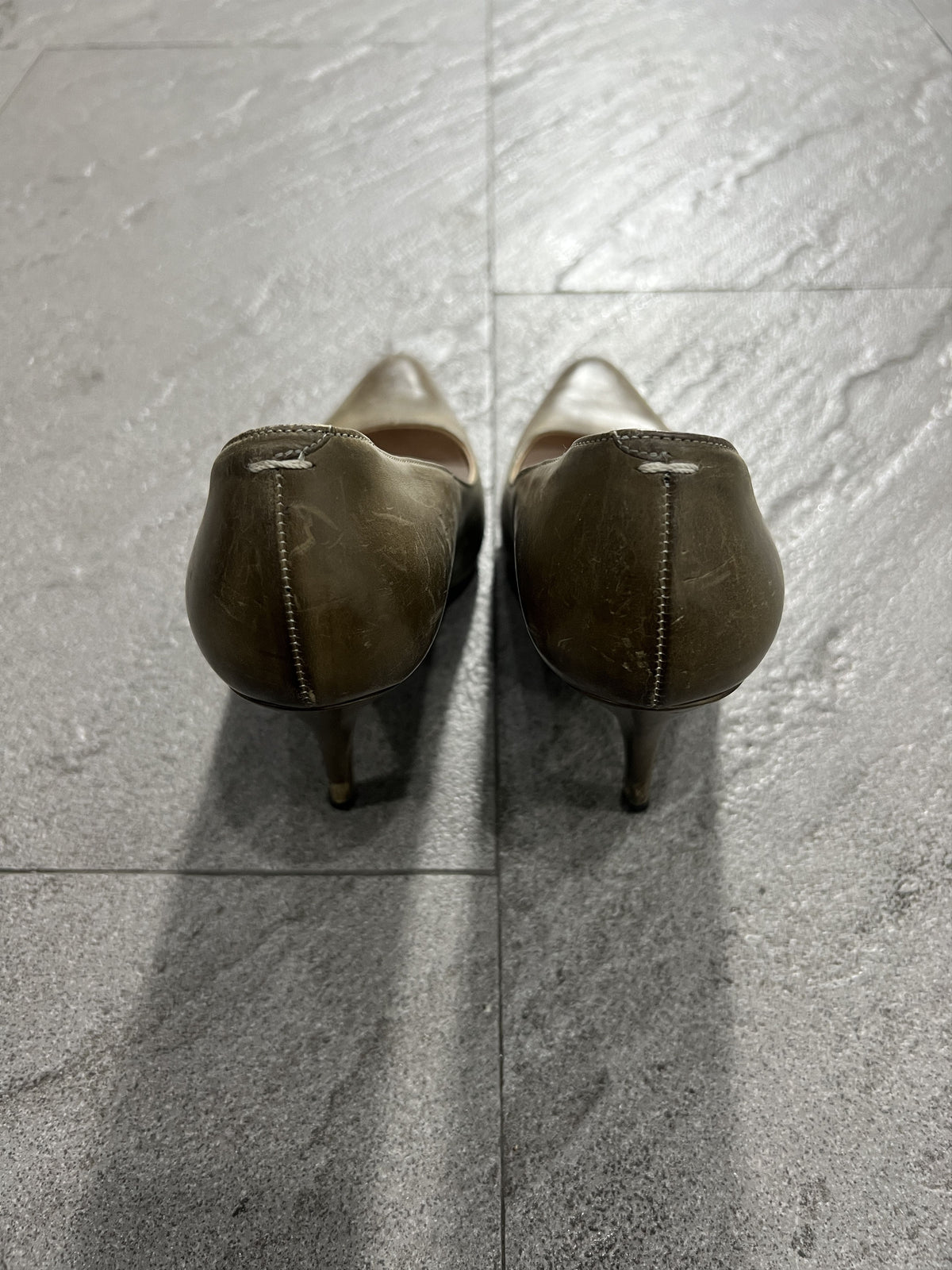 Maison Margiela 22 Replica Leather Pumps Olive Brown EU37