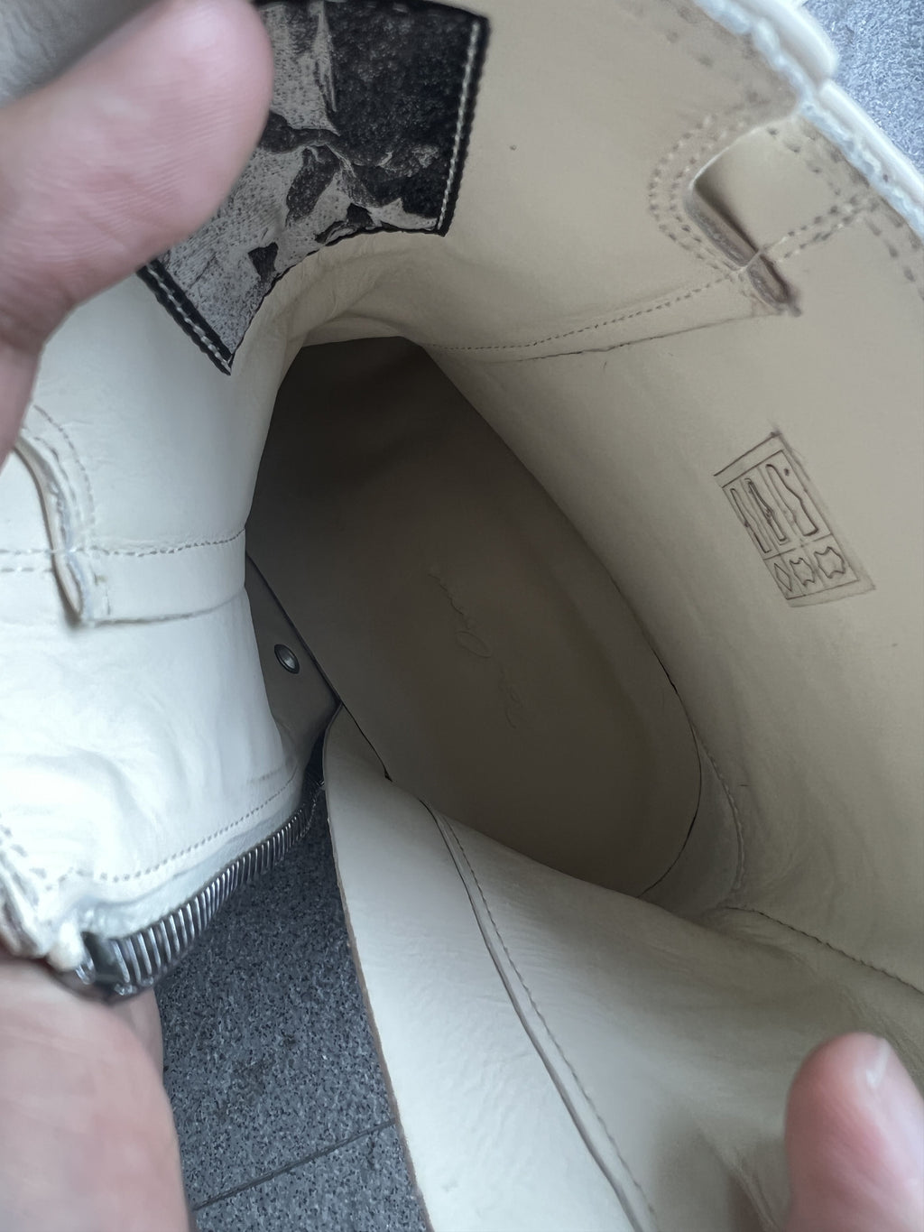 Rick Owens Mainline Leather High Sneakers Milk EU40