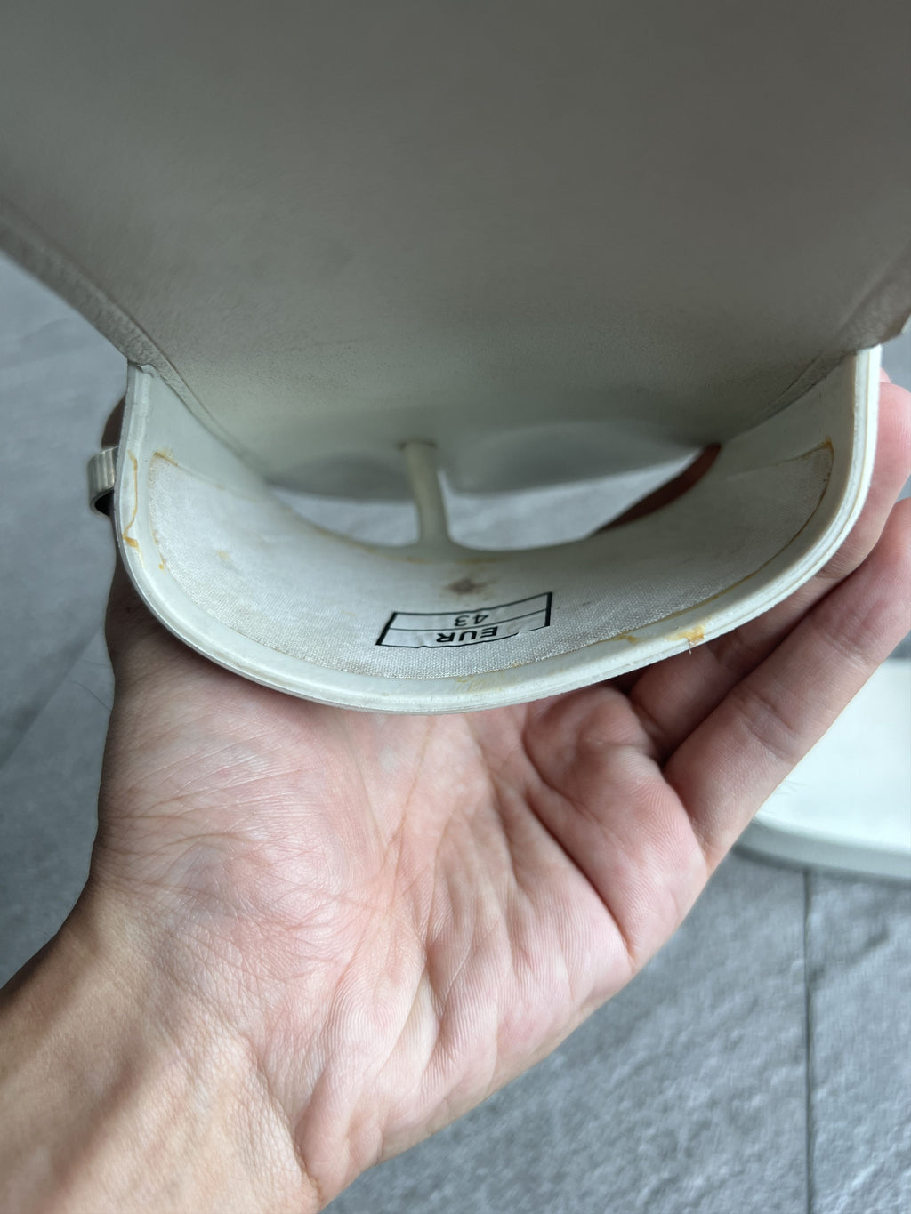 Maison Margiela Tabi Logo Rubber Slides White EU43