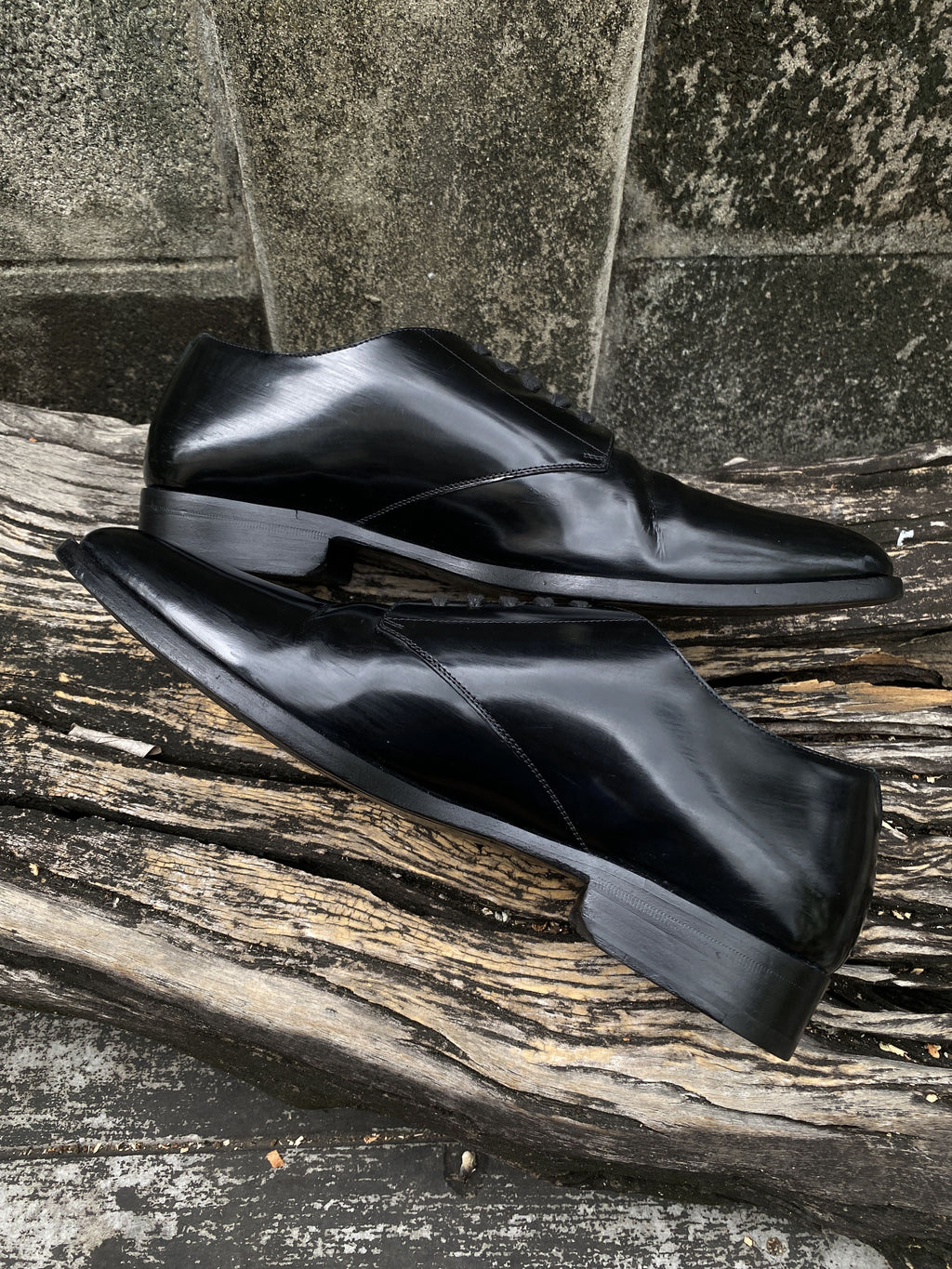 Saint Laurent Black Polished Leather Derbies 43.5