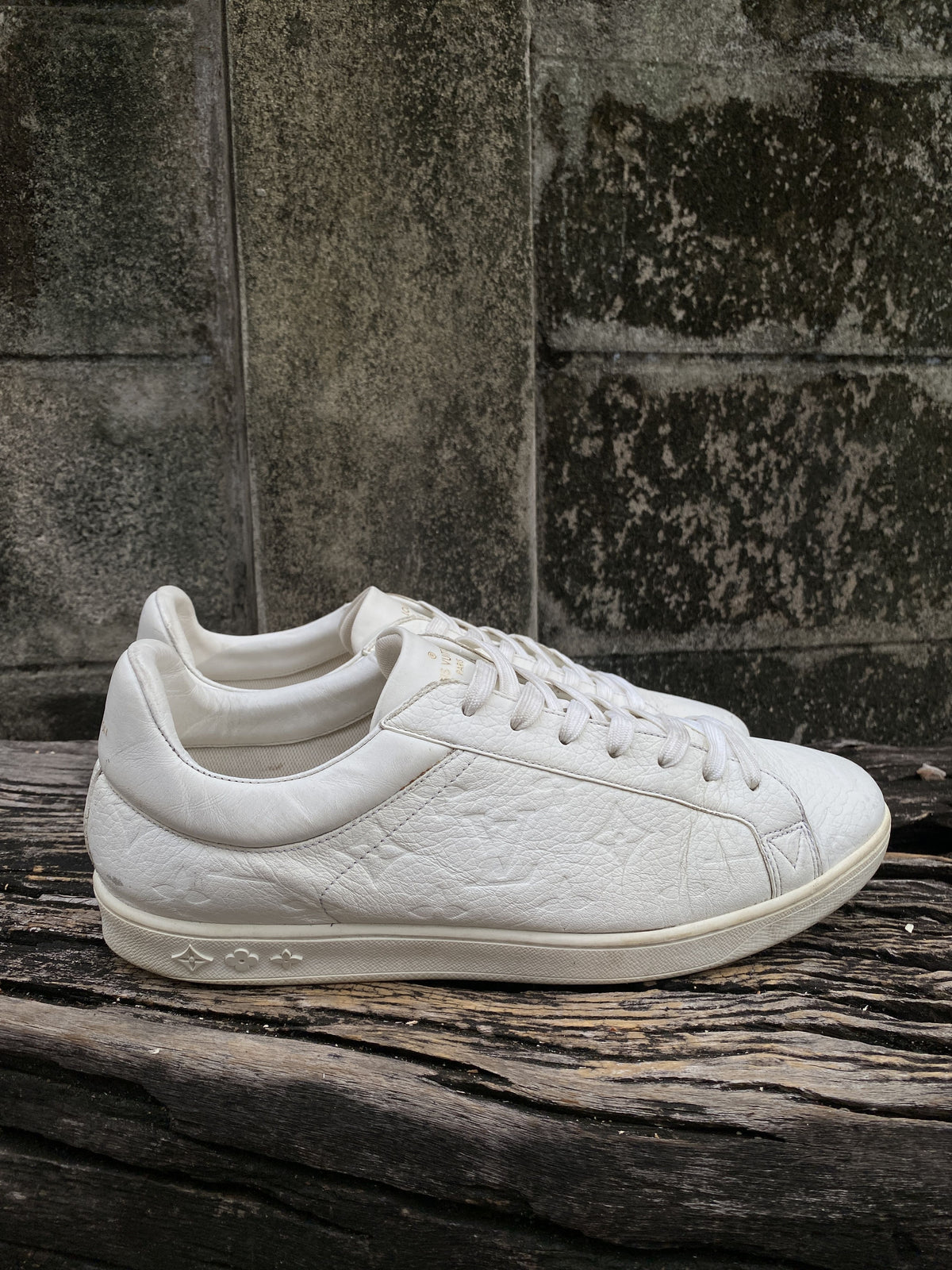 Louis Vuitton White Monogram-Toe Sneakers Size UK9 US10