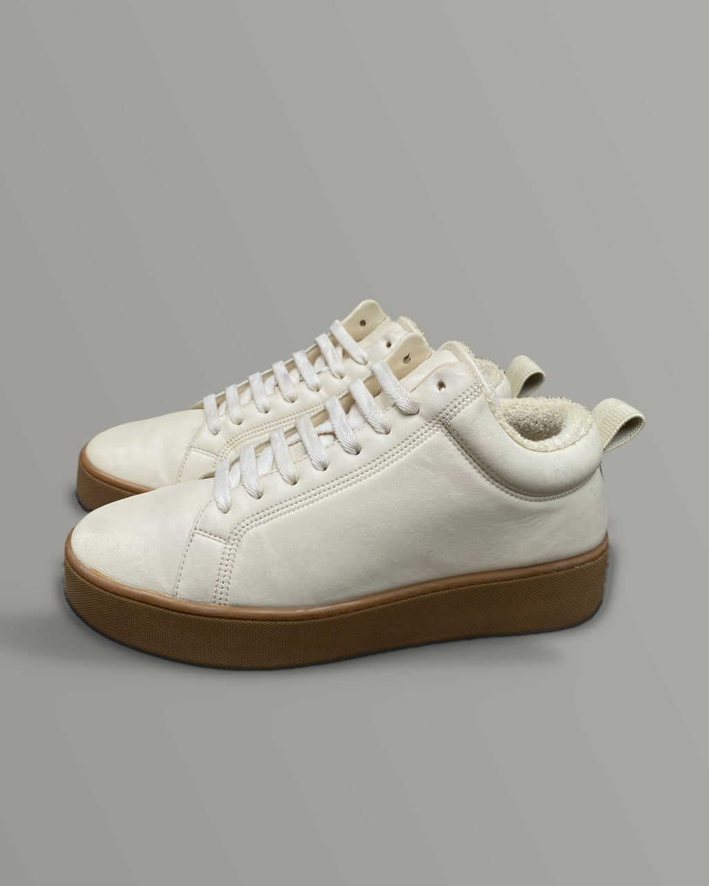 Bottega Veneta Leather Gum Sole Sneakers EU 41