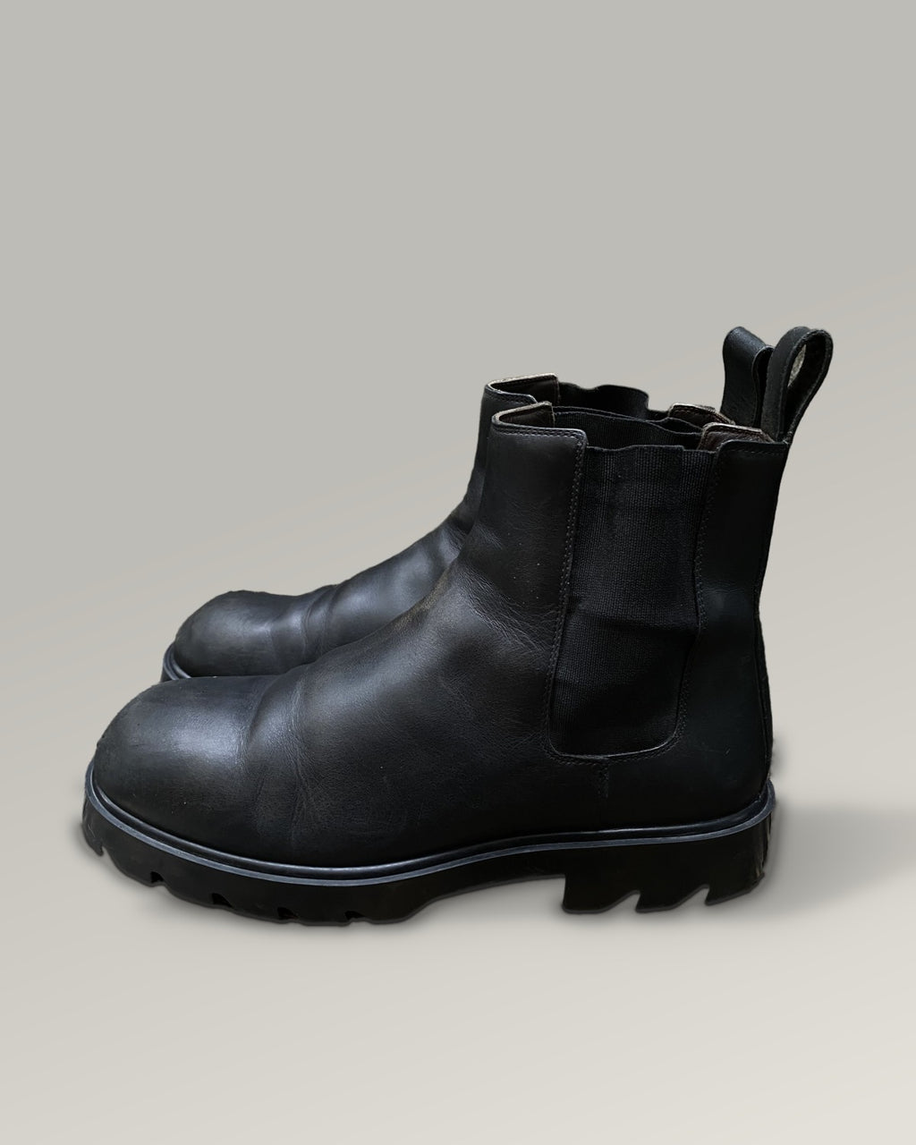 Bottega Veneta Tire Chelsea Boots Black Leather EU41