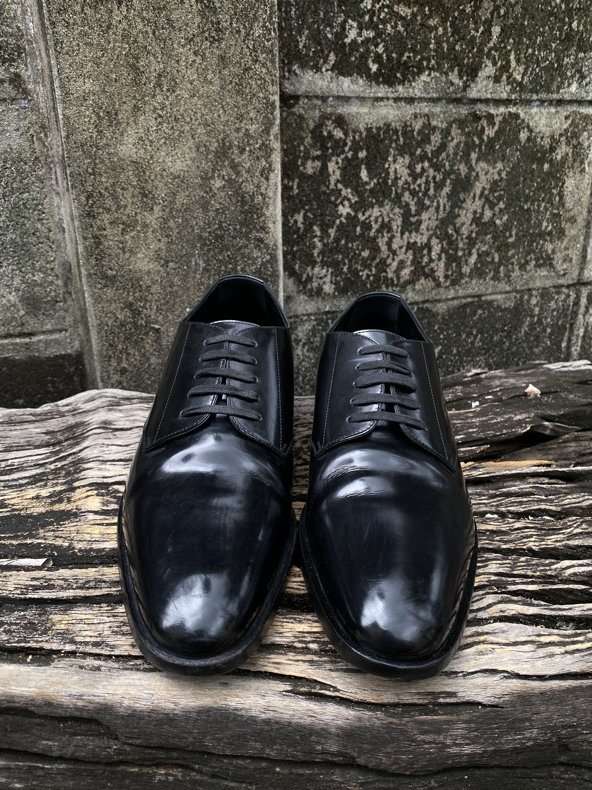 Saint Laurent Black Polished Leather Derbies 43.5