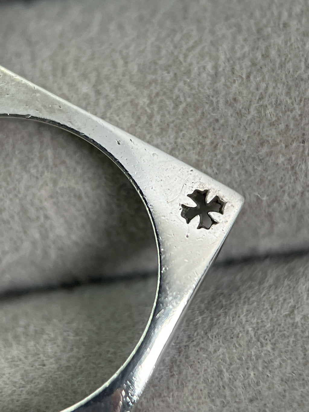 Chrome Hearts x Kate Hudson Square Cross Earring
