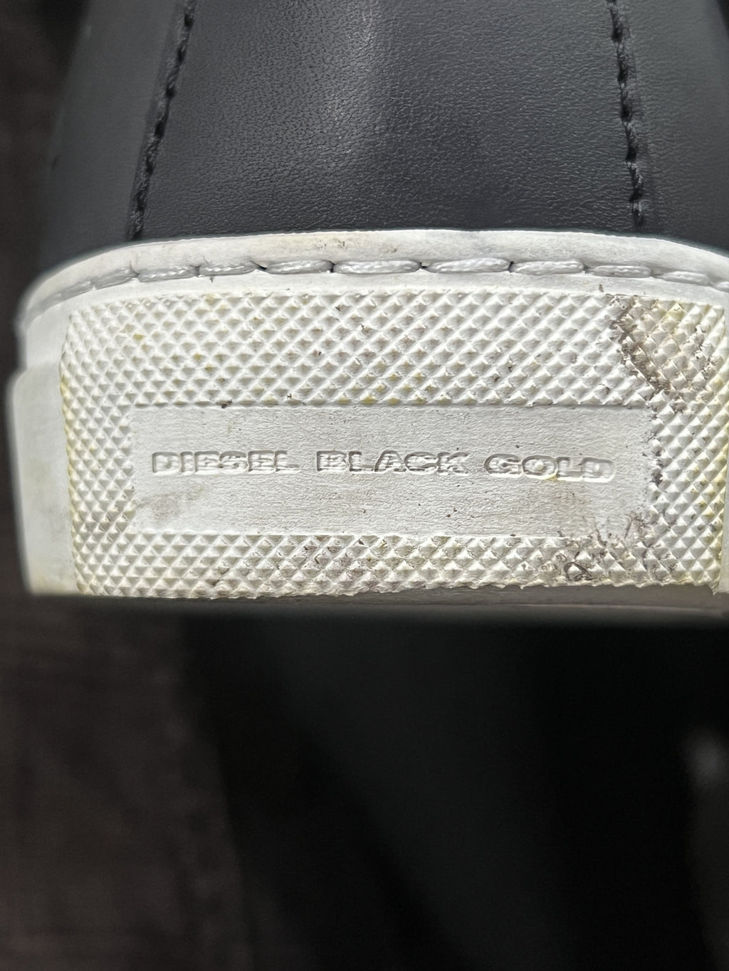 Diesel Black Gold Eyelet Leather High-Top Sneakers EU41