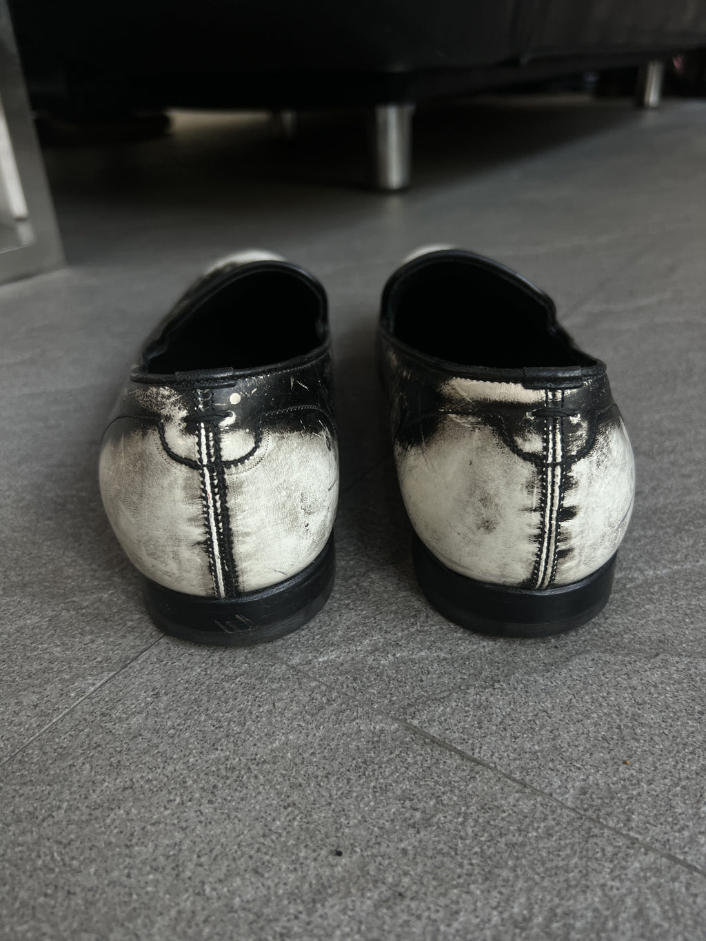 Alexander McQueen Skull Distressed Loafers EU41