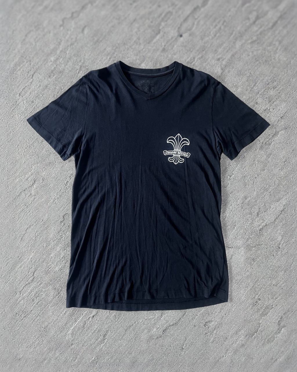 Chrome Hearts Fleur Pocket Logo V-Neck Tee Small