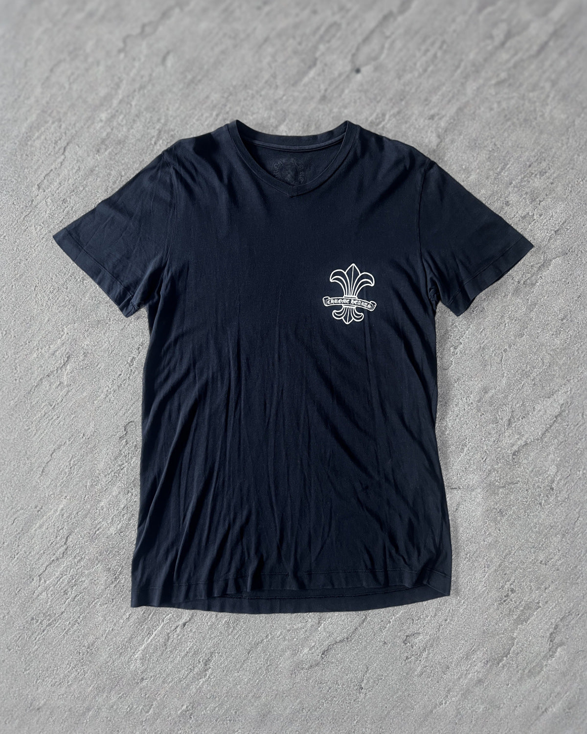 Chrome Hearts Fleur Pocket Logo V-Neck Tee Small