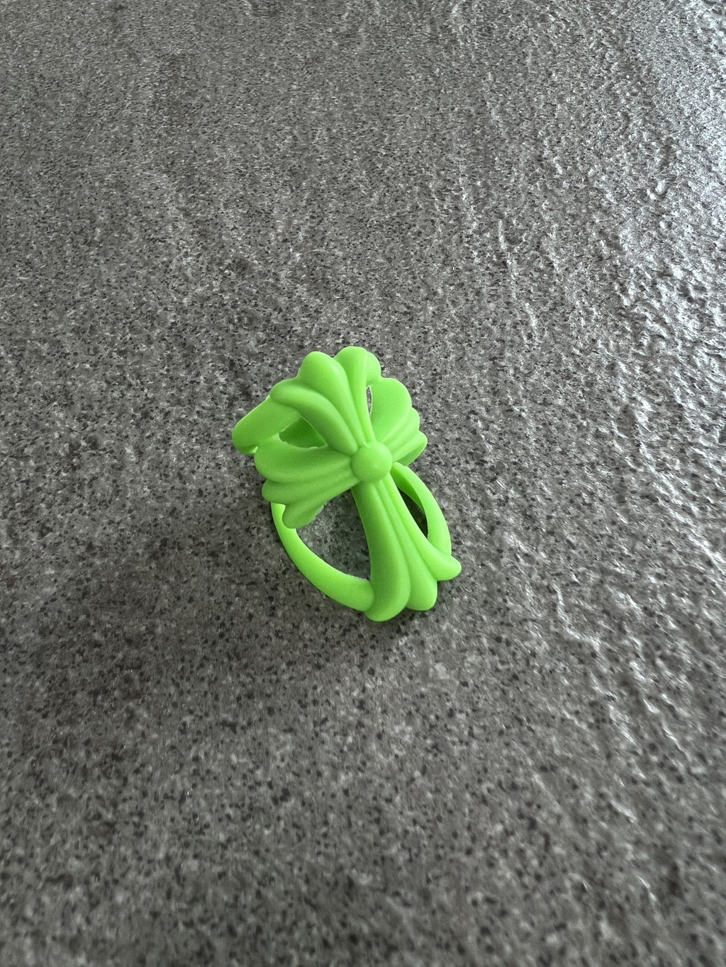 Chrome Hearts Neon Green Bow Rubber Ring 2022