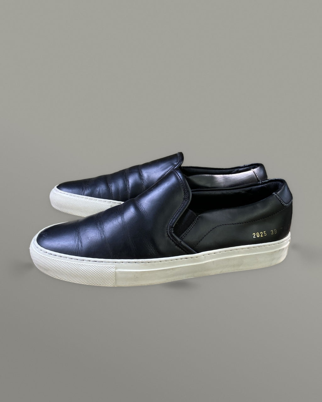 Common Projects Black Leather Slip-Ons EU 39