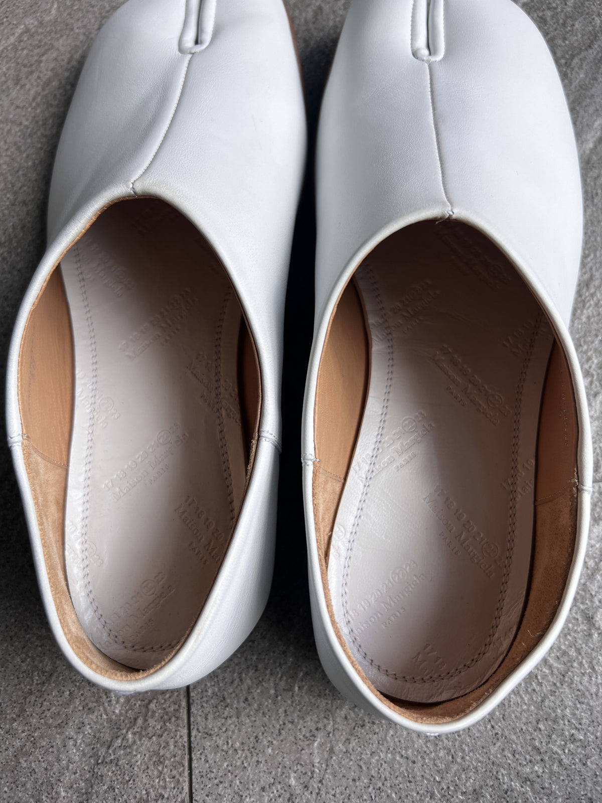 Maison Margiela Tabi Babouche Loafers White EU38