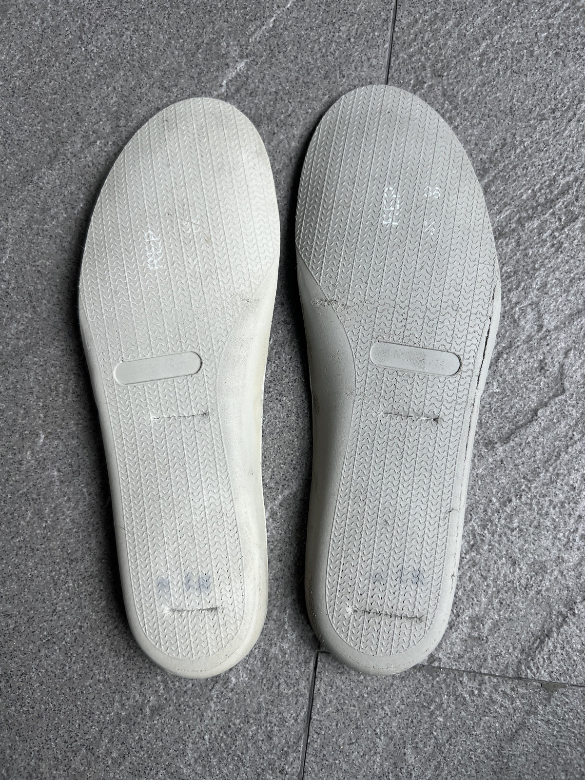 Maison Margiela Classic White Grey Replica GAT 36.5