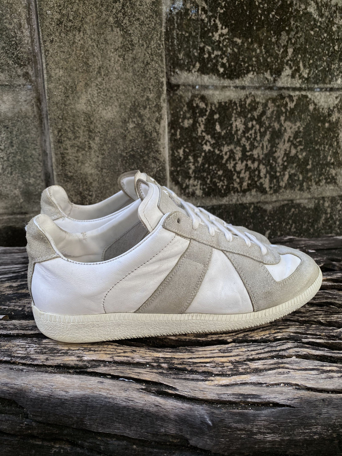 Maison Margiela Replica GAT White Leather Sneakers 39.5