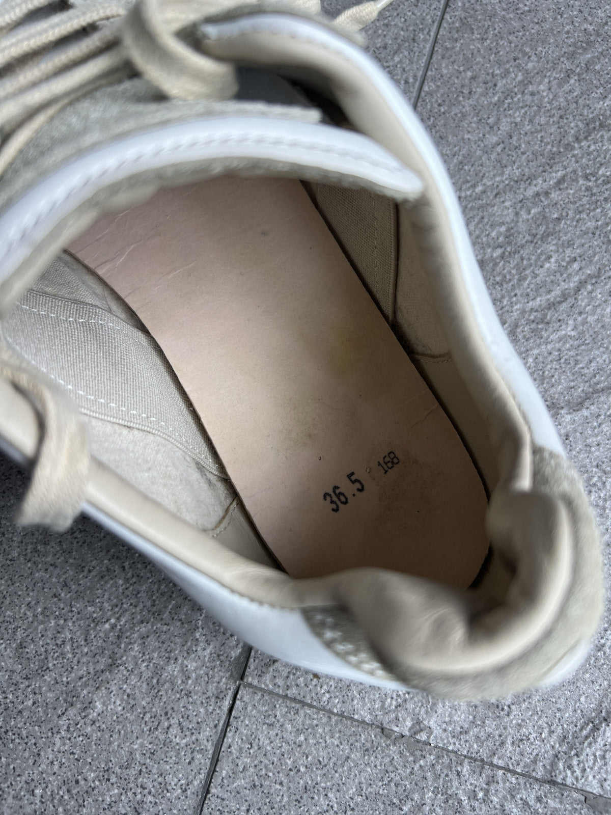 Maison Margiela Classic White Grey Replica GAT 36.5
