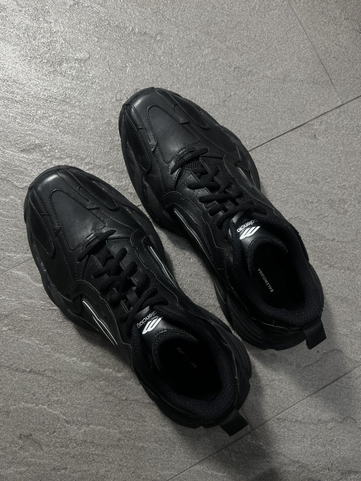 Balenciaga Monday Sneaker Triple Black EU43