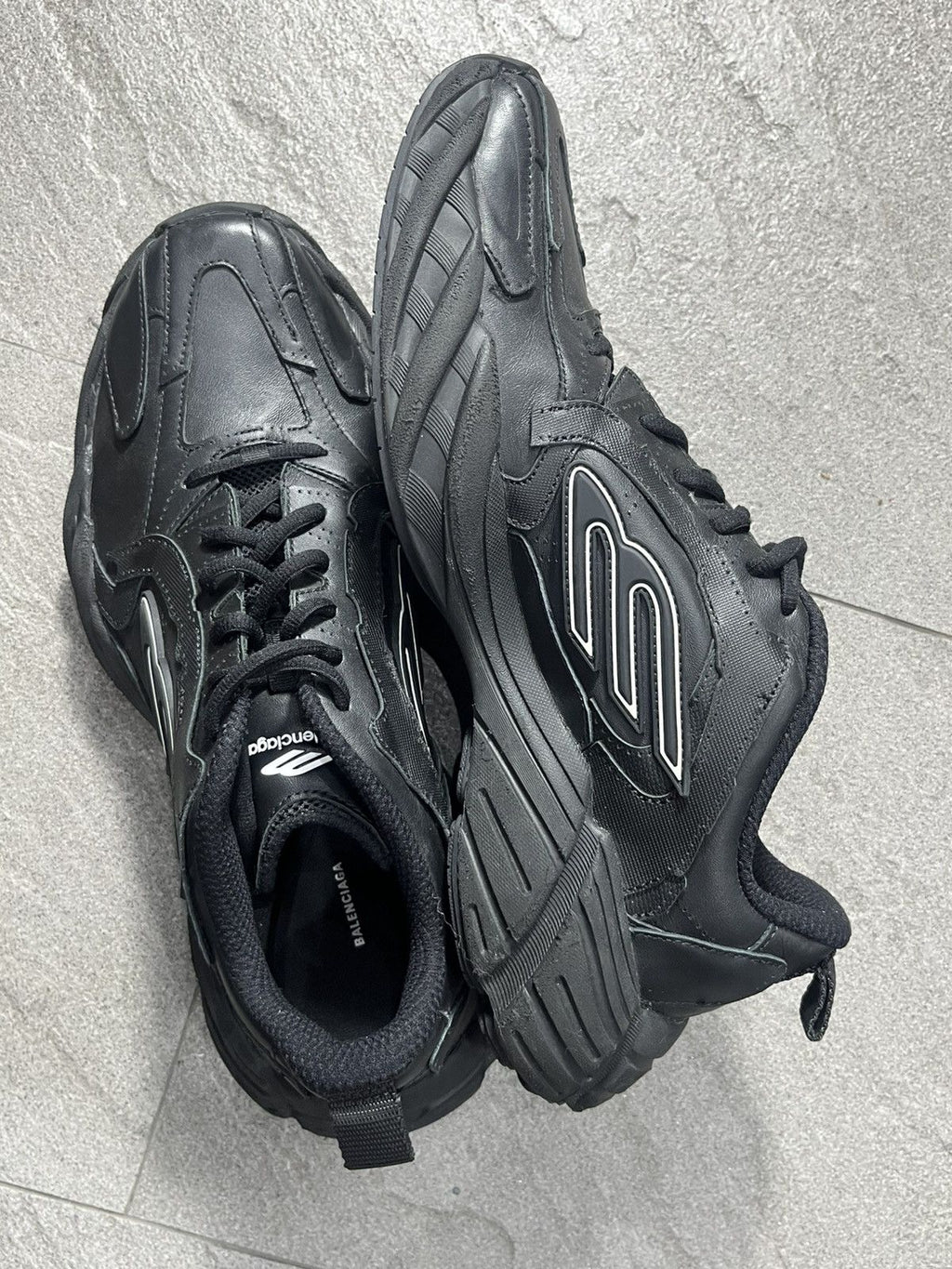 Balenciaga Monday Sneaker Triple Black EU43