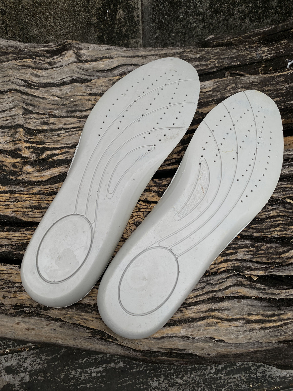 Valentino White Leather Rubber-Toe Sneakers 41