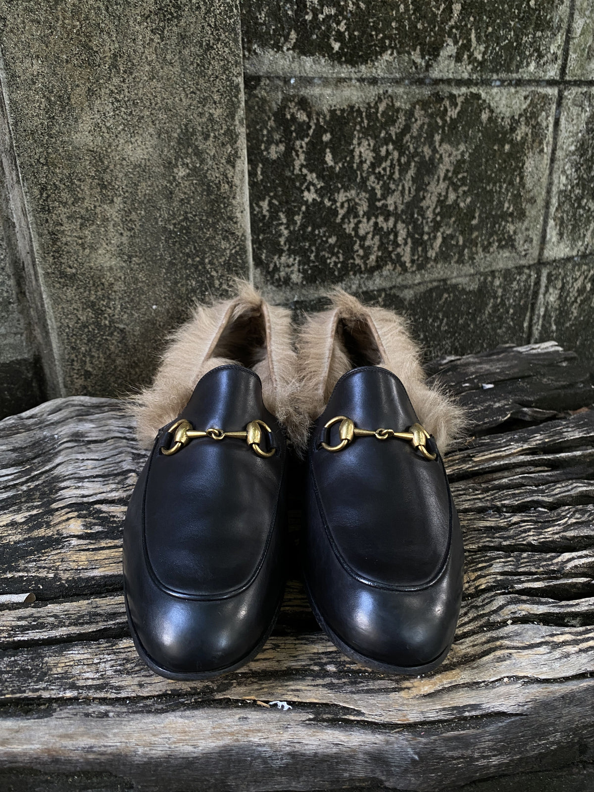 Gucci Princetown Black Leather Fur Loafers 6.5