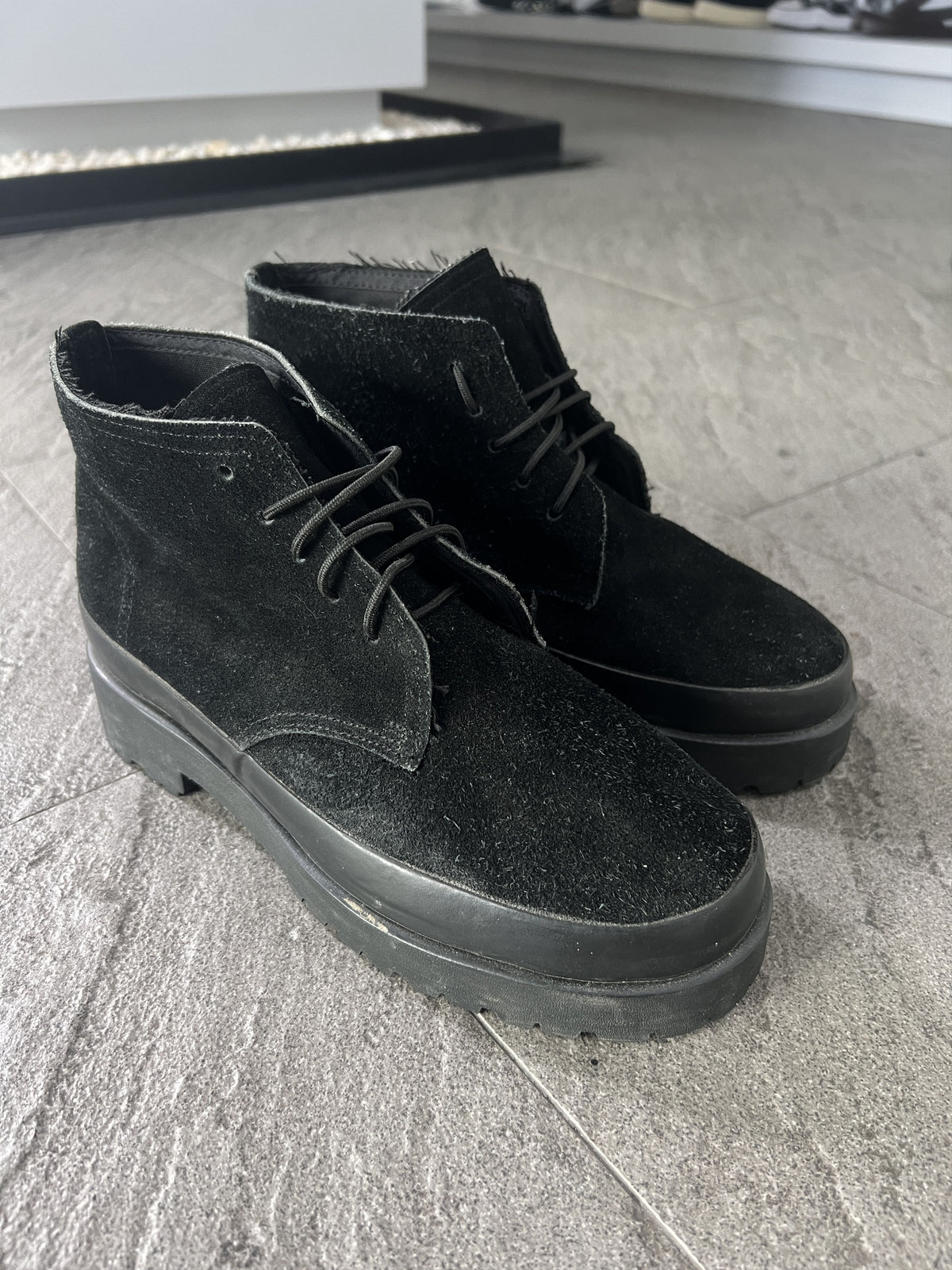 Comme des Garçons Homme Suede Chukka Boots Black 24.5cm