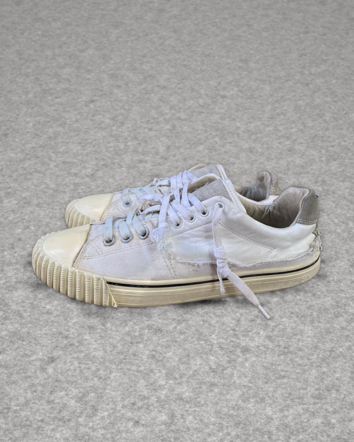 Maison Margiela 22 New Evolution deconstructed Sneaker 42