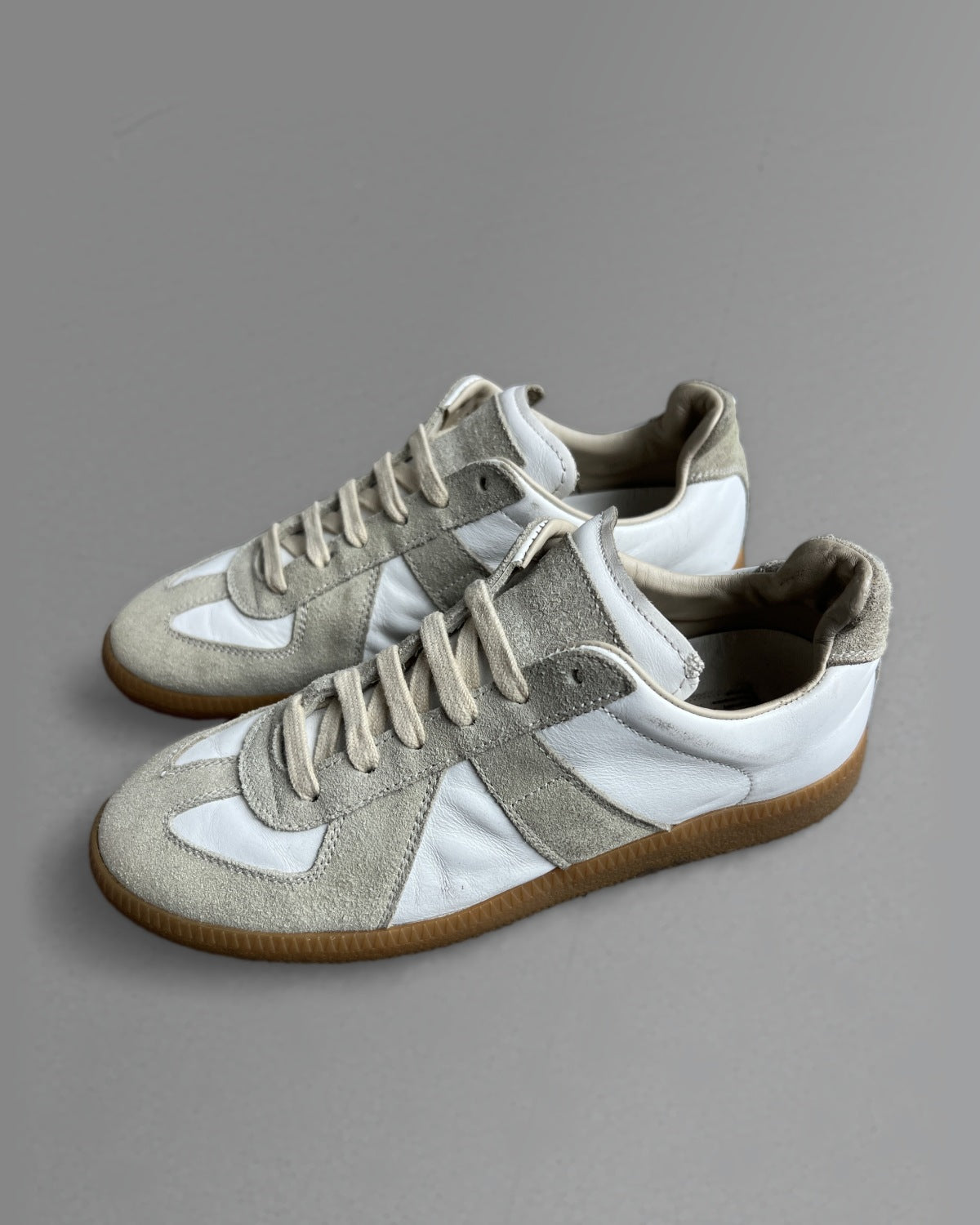 Maison Margiela Classic White Grey Replica GAT 36.5