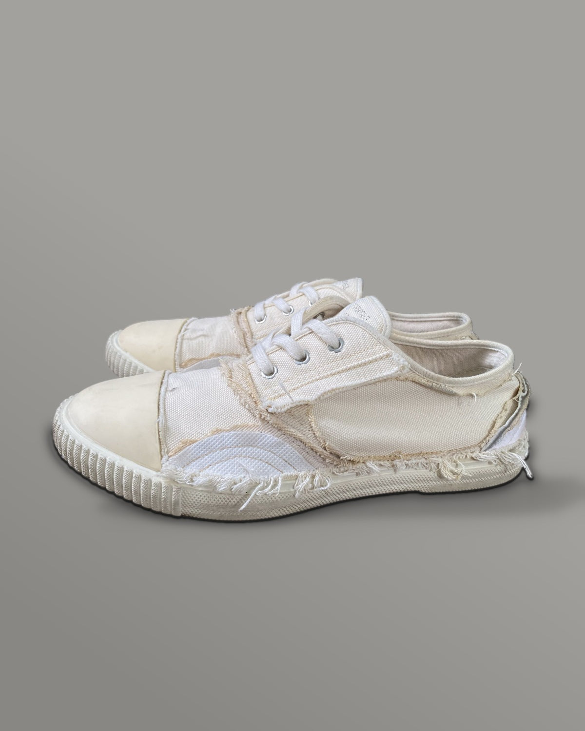 Maison Margiela Distressed Canvas Low Sneakers Size 41