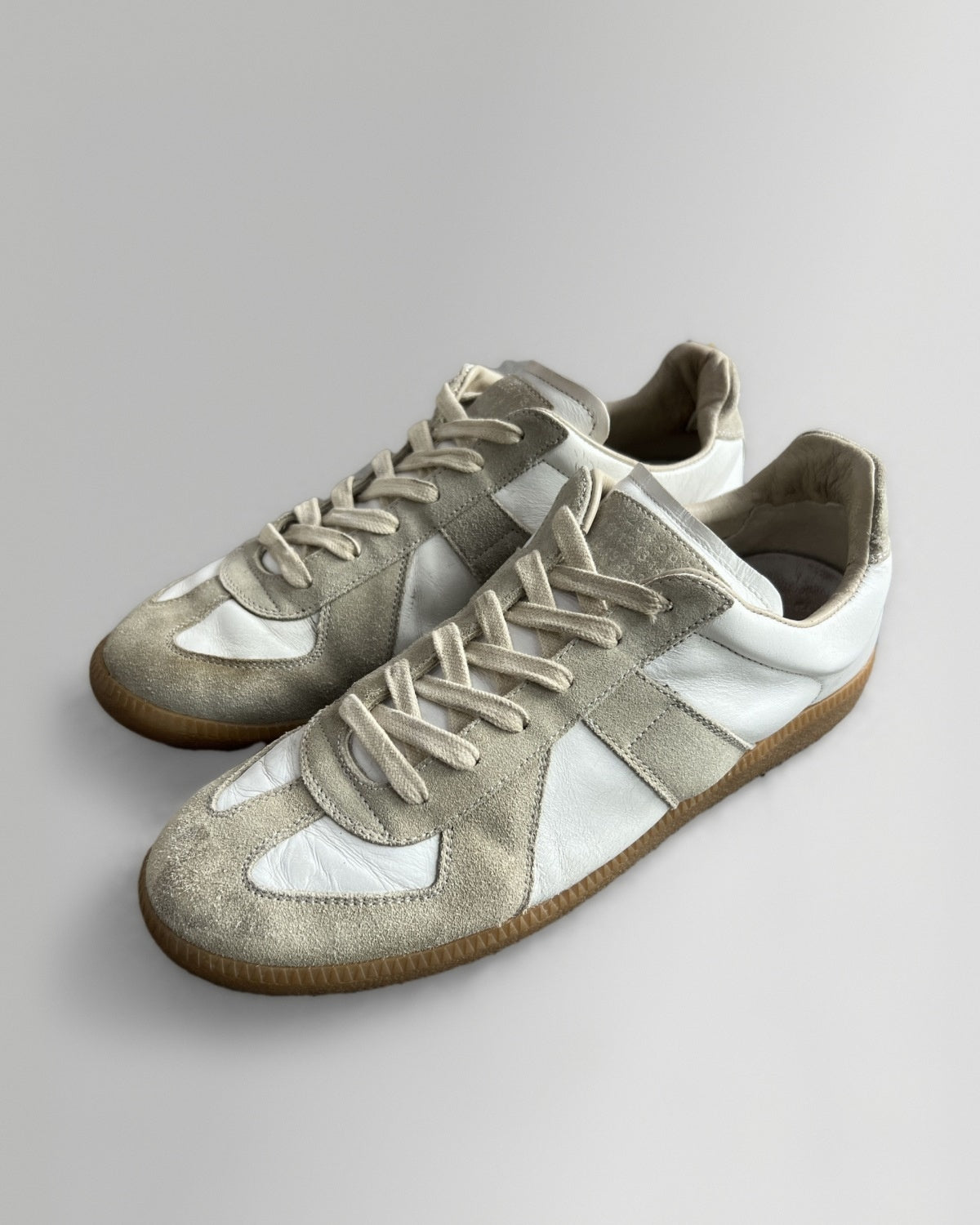 Maison Margiela Replica Archive White Grey GAT 40.5