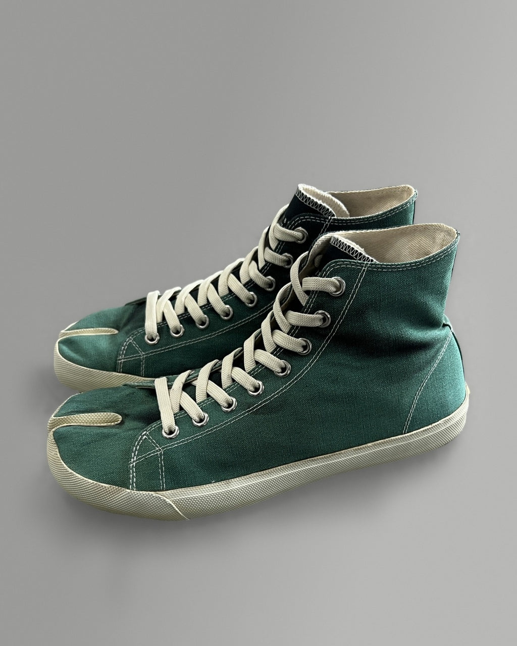 Maison Margiela Tabi Canvas High Sneakers Green / White 43