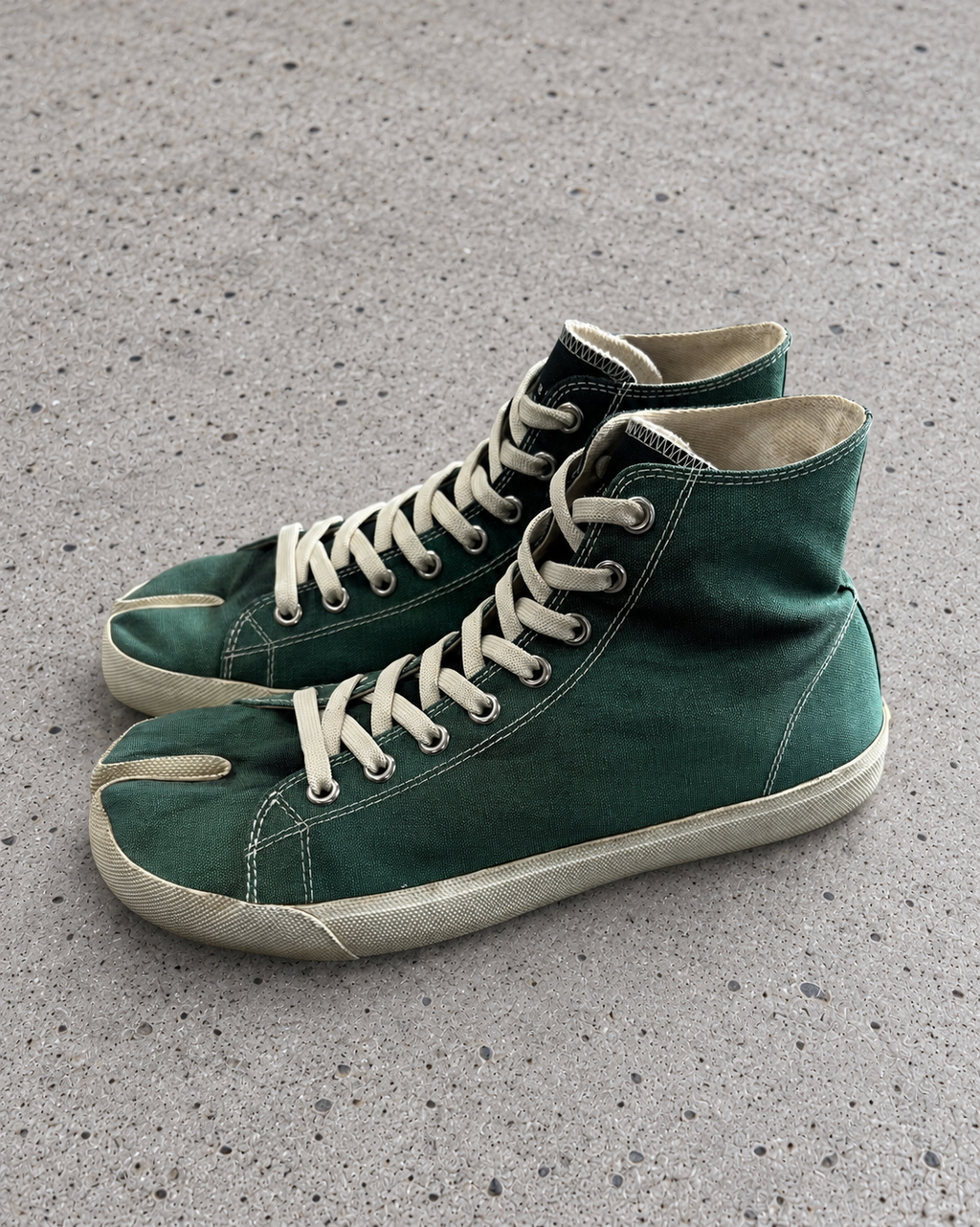 Maison Margiela Tabi Canvas High Sneakers Green / White 43