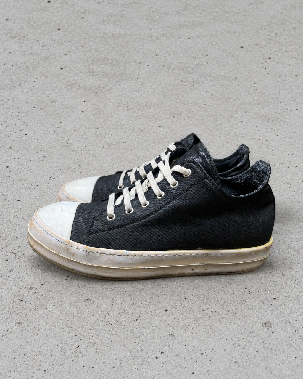 Rick Owens DRKSHDW Ramones Low Black Waxed Canvas Toe EU41.5