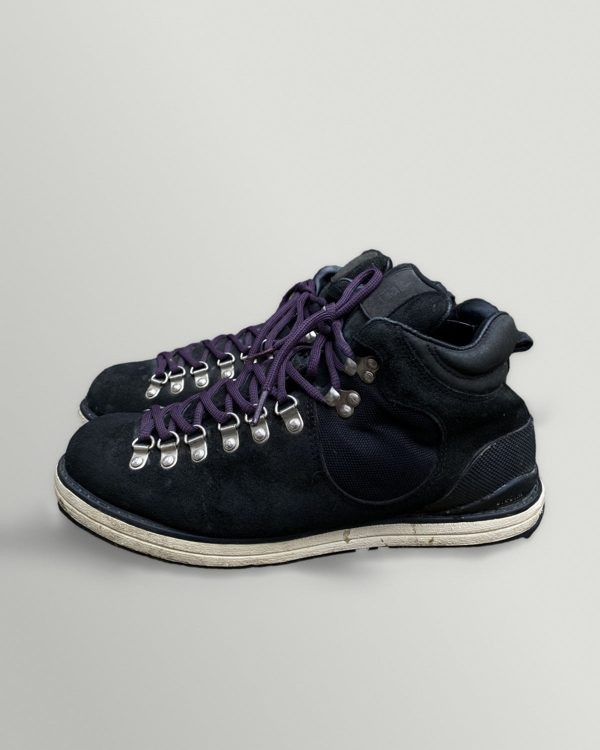 visvim x mastermind Japan Hiking Sneakers US 9