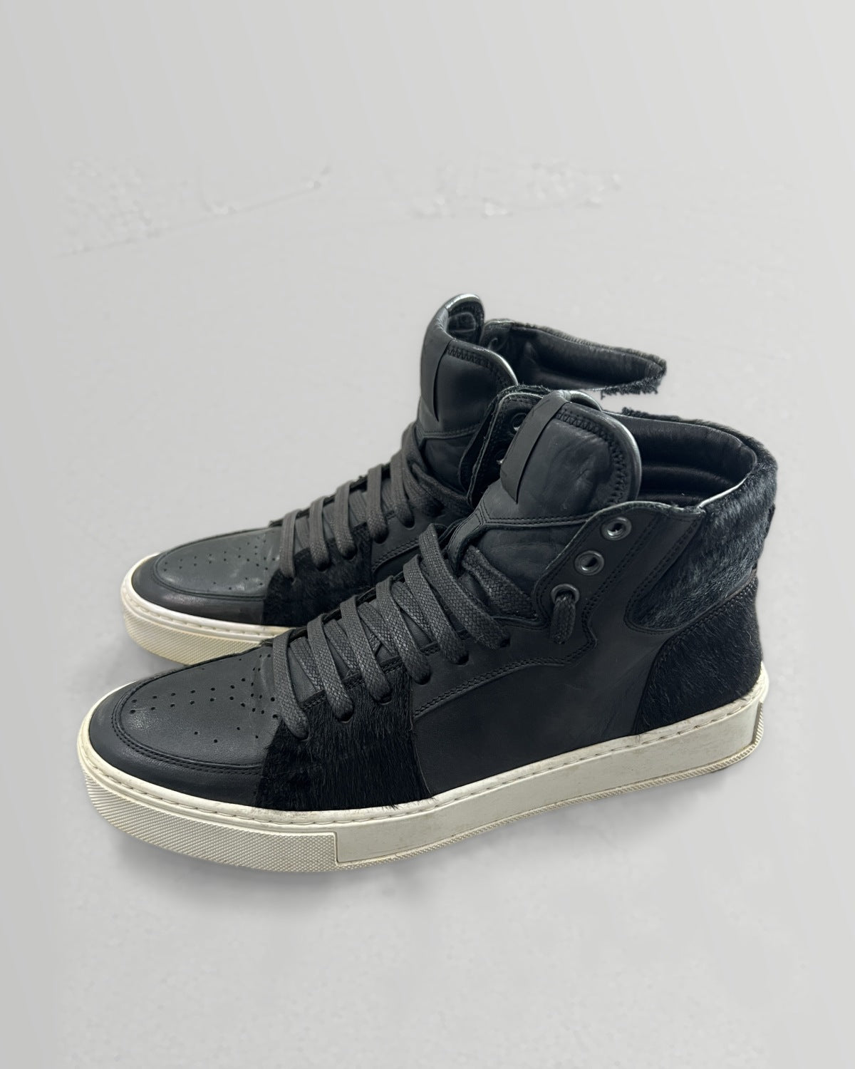 Yves Saint Laurent Leather Pony Hair High Sneakers Black 40